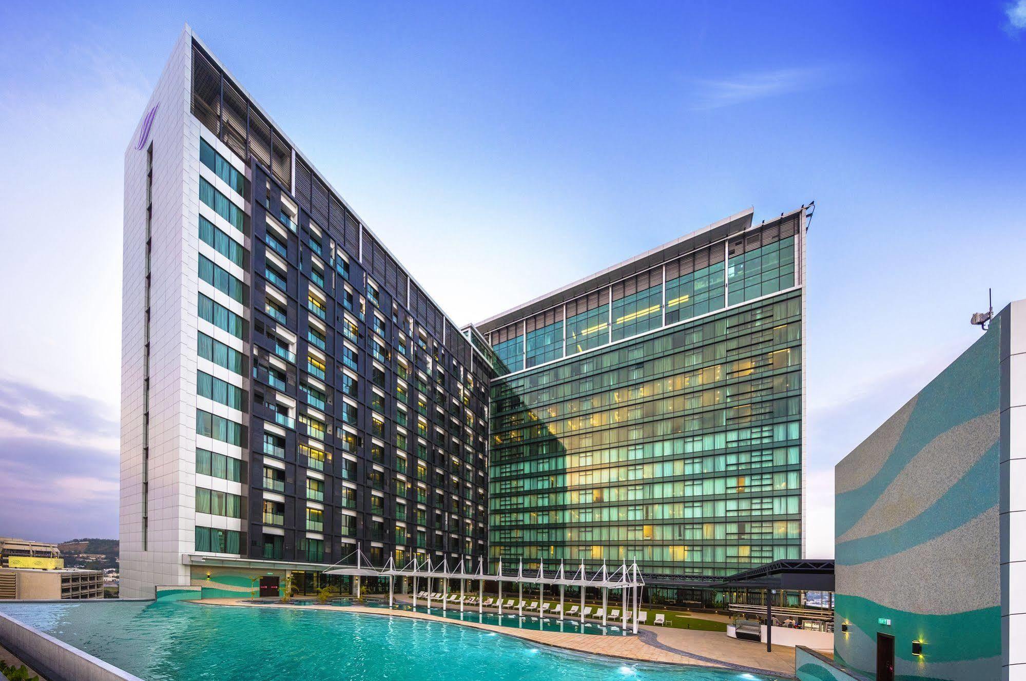 The Stanley Hotel & Suites Port Moresby Exteriör bild